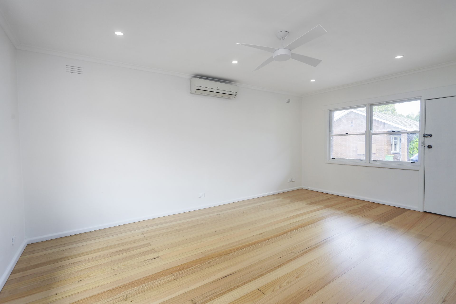2/14 Busch Street West Footscray VIC, West Footscray - Thumbnail 3
