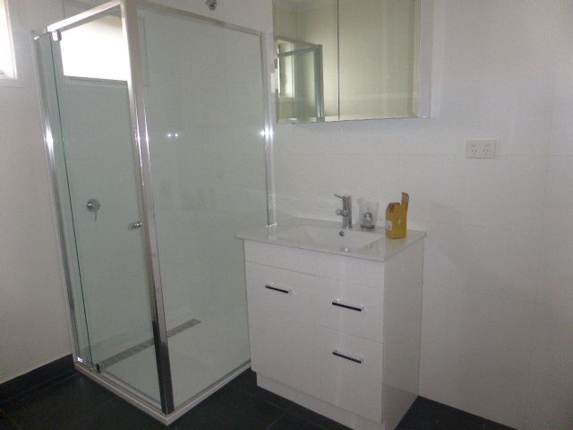 RENOVATED WONDER IN PRIME LOCATION!!