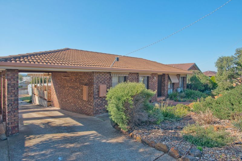 14 Moore Street, Bacchus Marsh - Thumbnail 2