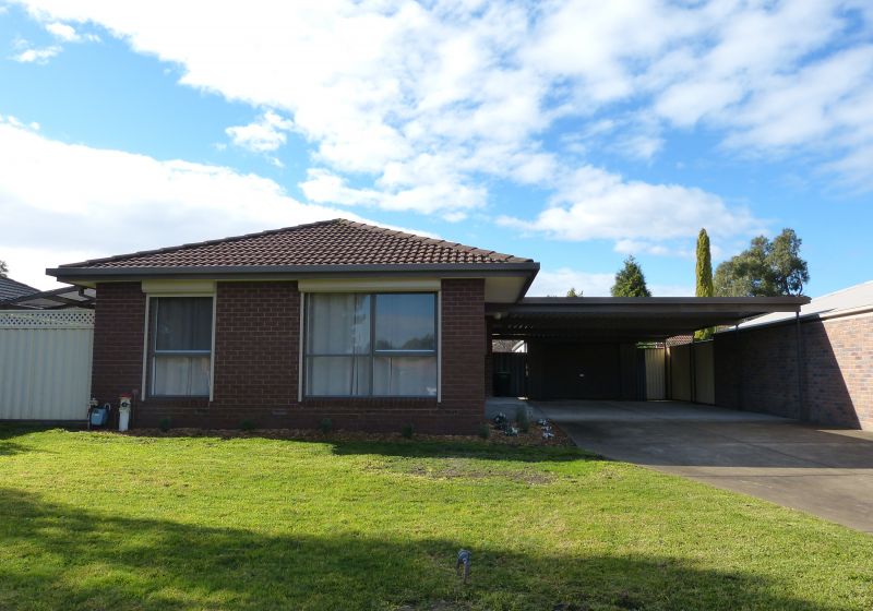 52 Northumberland Drive, Epping