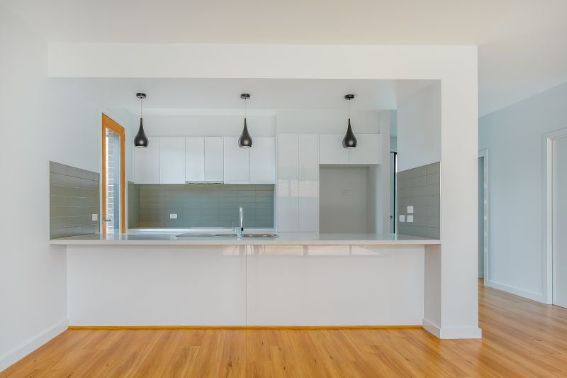 4/6 Johnson Street, Reservoir