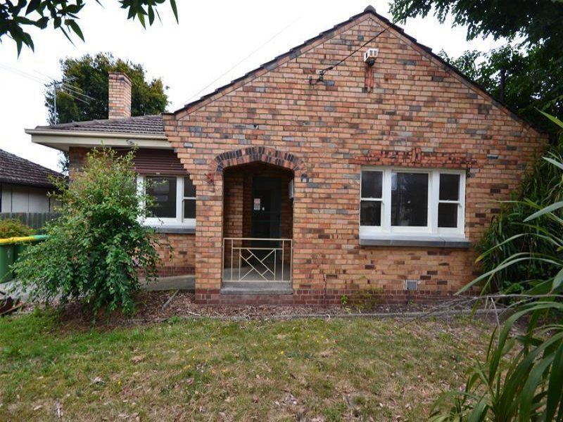 2 Dalgety Street, Preston