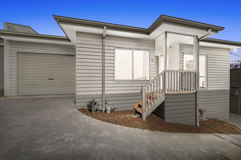 2/114 Anderson Street, Lilydale