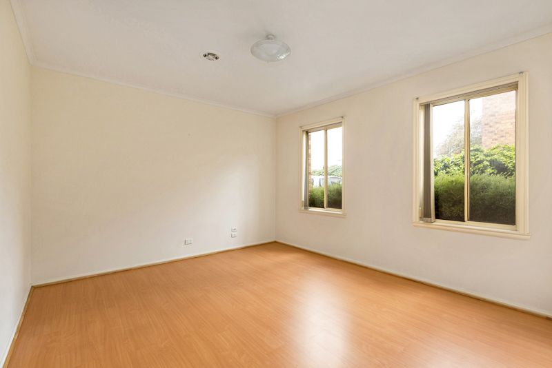 3/17 Bishop Street, Kingsville - Thumbnail 3