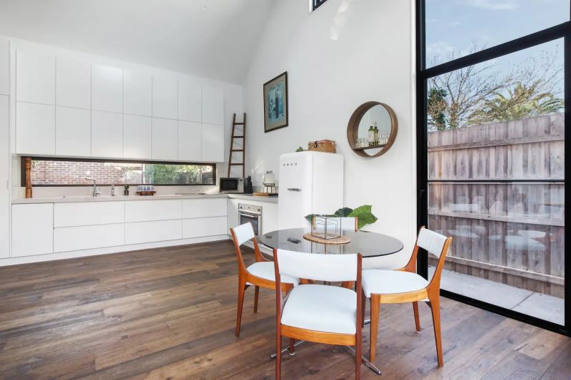 7/20 Lysterville Avenue, Malvern - Thumbnail 2