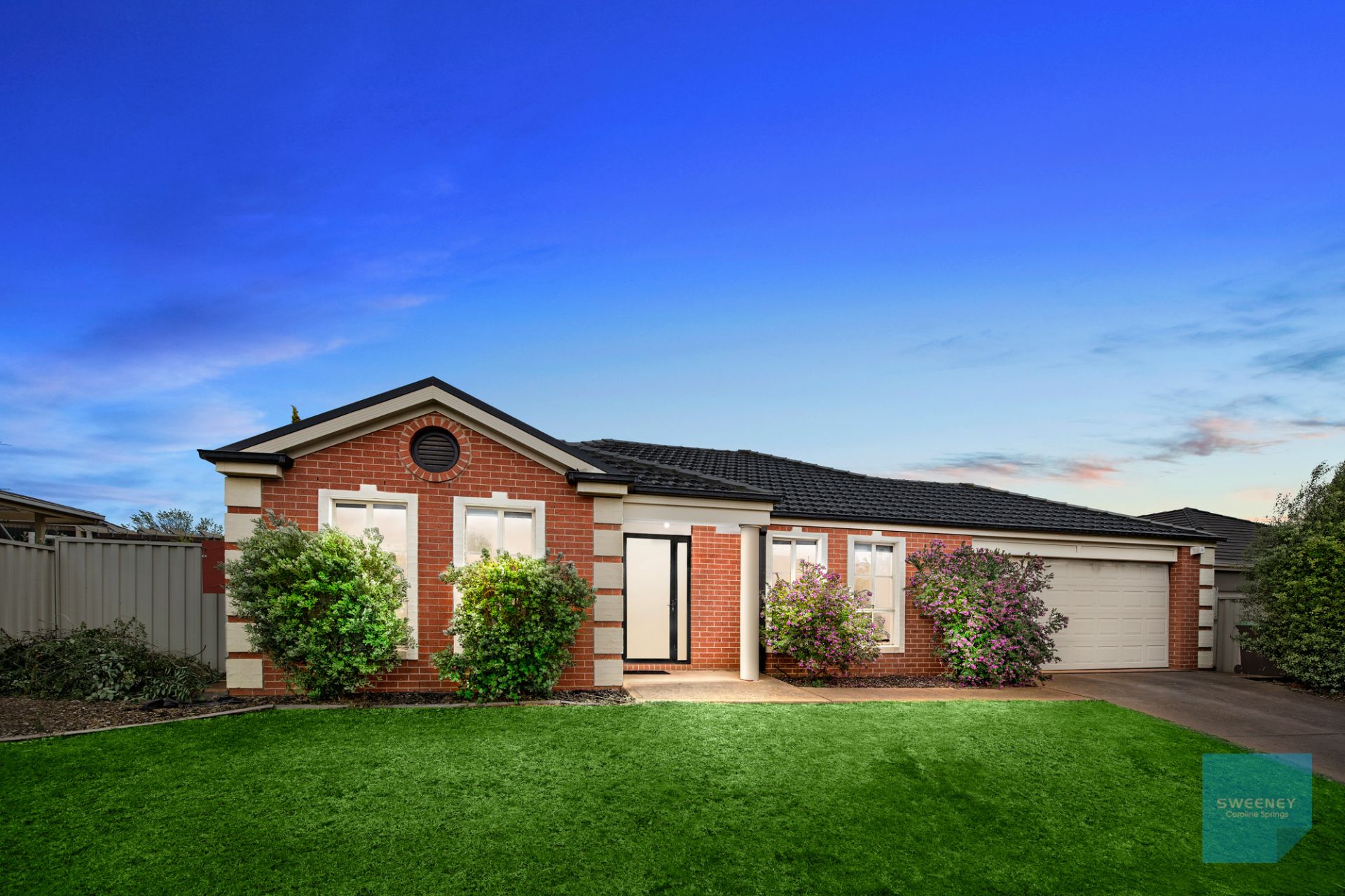 19 Claretown Avenue, Caroline Springs - Thumbnail 2