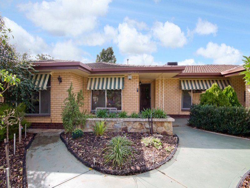 8 Topaz Crescent Salisbury East 5109