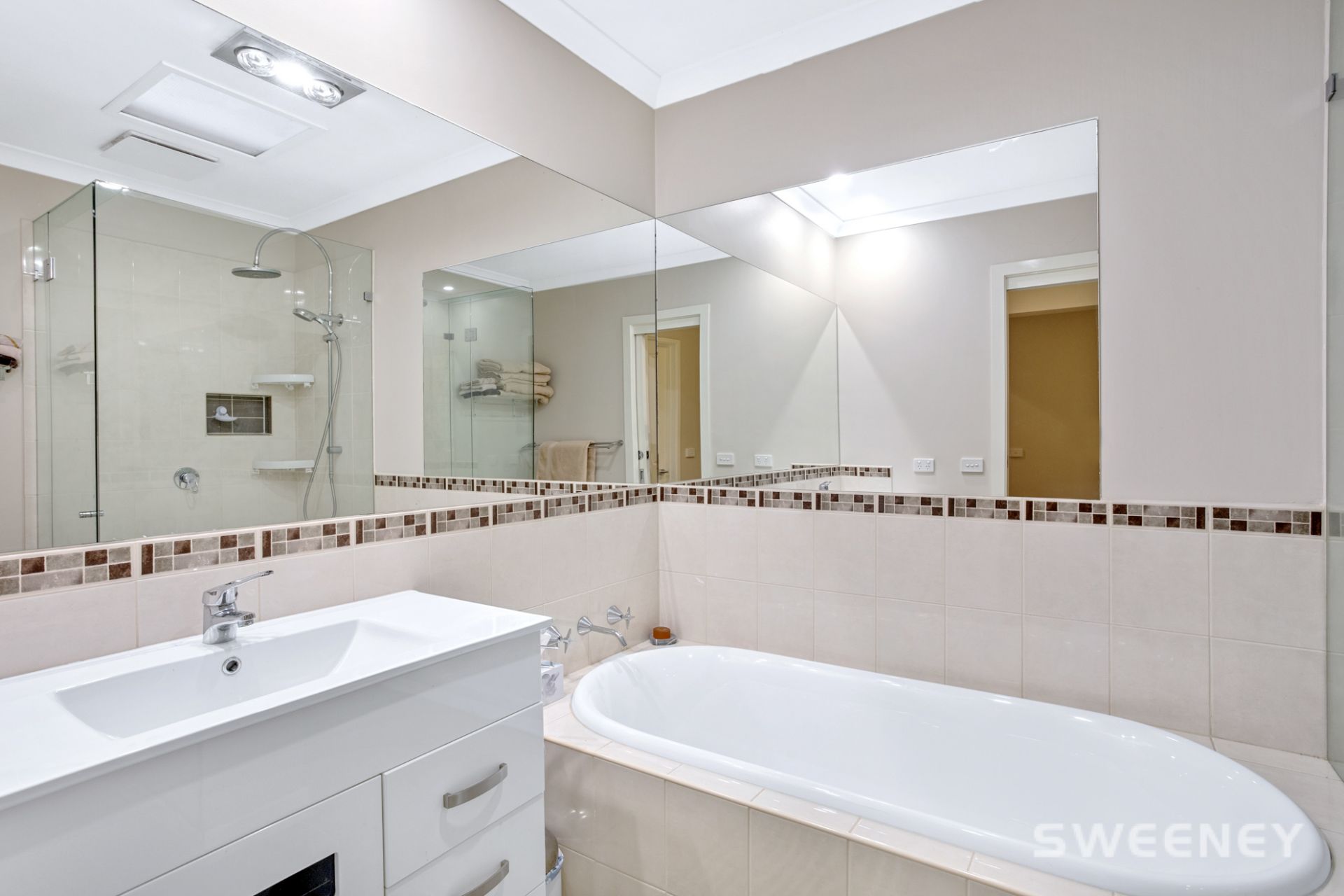 89 Waratah Drive, Altona Meadows - Thumbnail 8