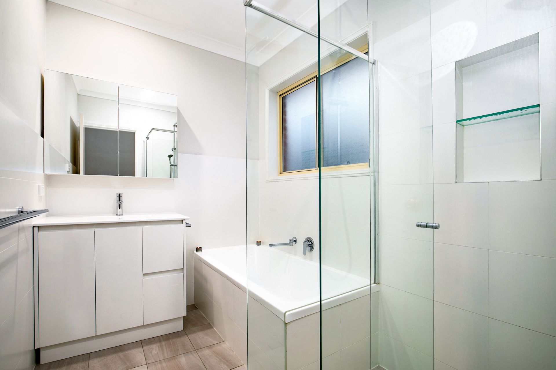 1C Edward Avenue, Miranda, Miranda - Thumbnail 7
