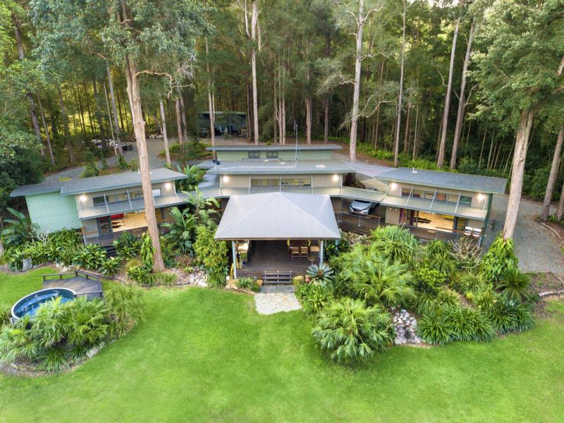 31 De Zen Road, Palmview