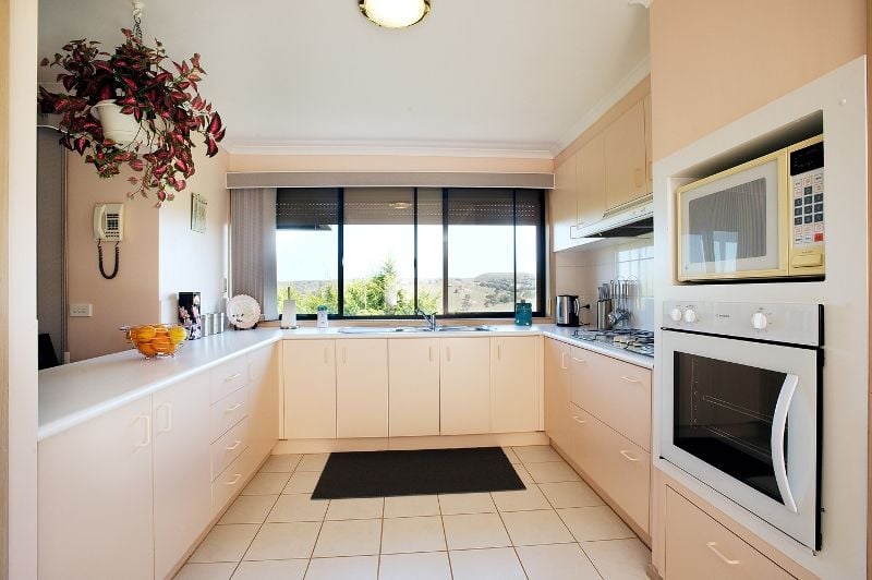 3 Rosehill Drive, Bacchus Marsh - Thumbnail 3