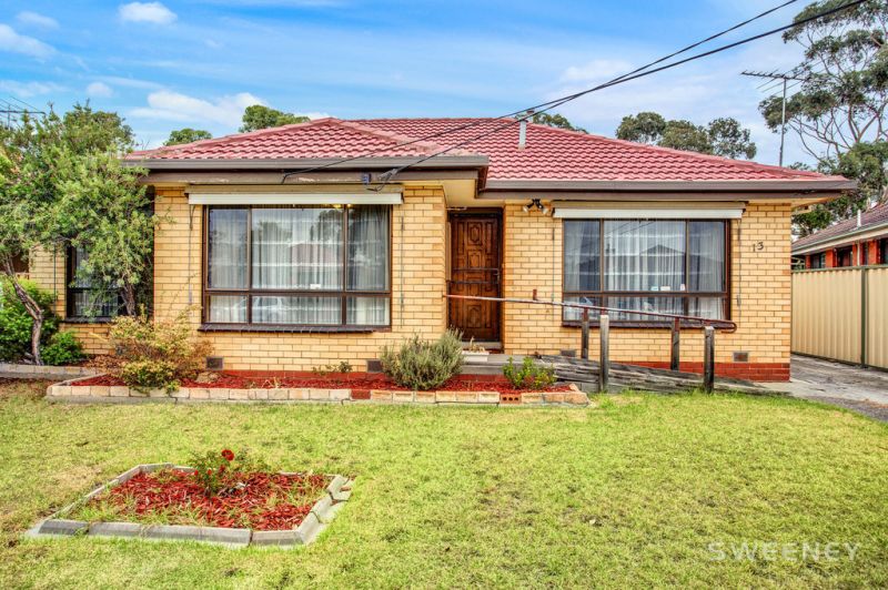 13 Charles Road, Altona - Thumbnail 2