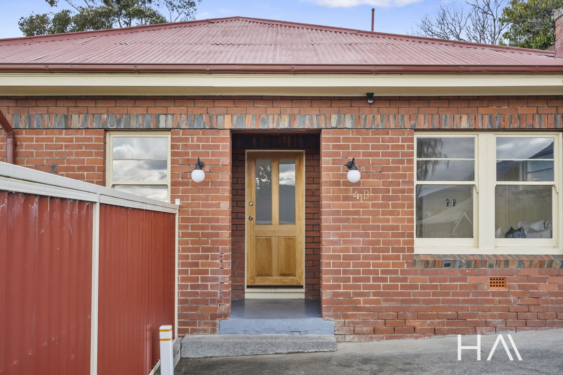 4B Derwentwater Avenue Sandy Bay, Sandy Bay - Thumbnail 2