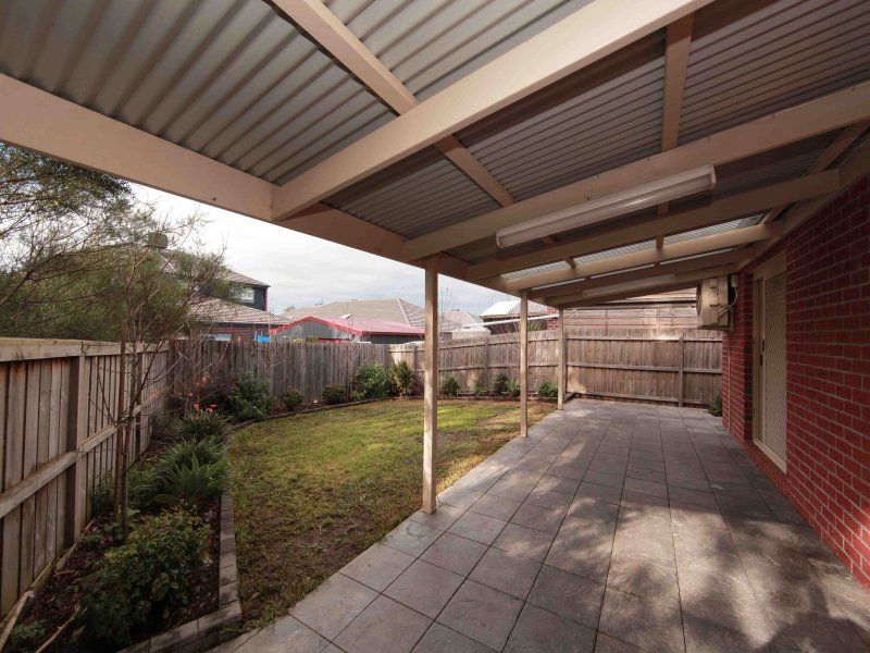 14 Kinkora Crescent SOUTH MORANG, South Morang - Thumbnail 2