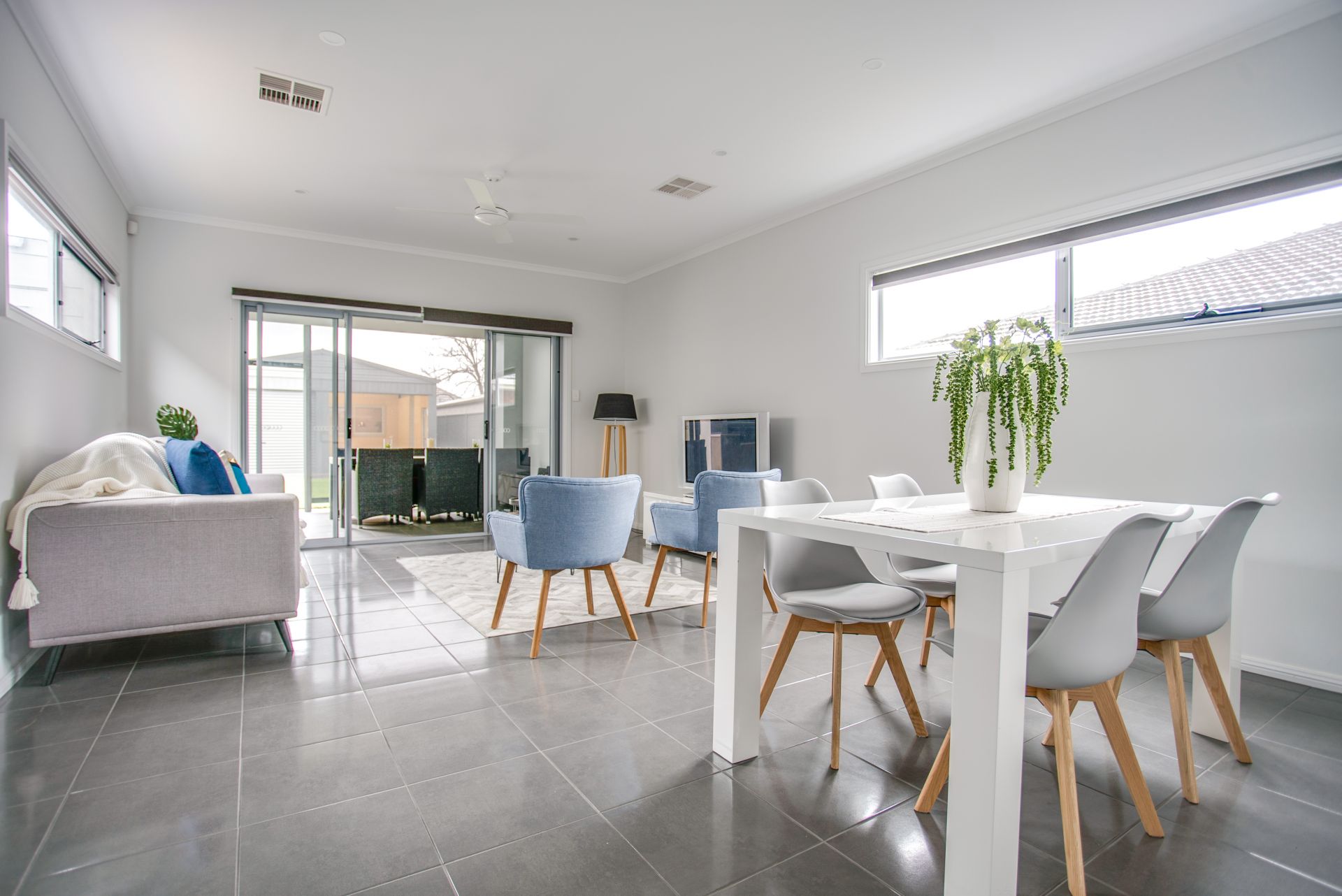 16 View Avenue, Seaton - Thumbnail 6