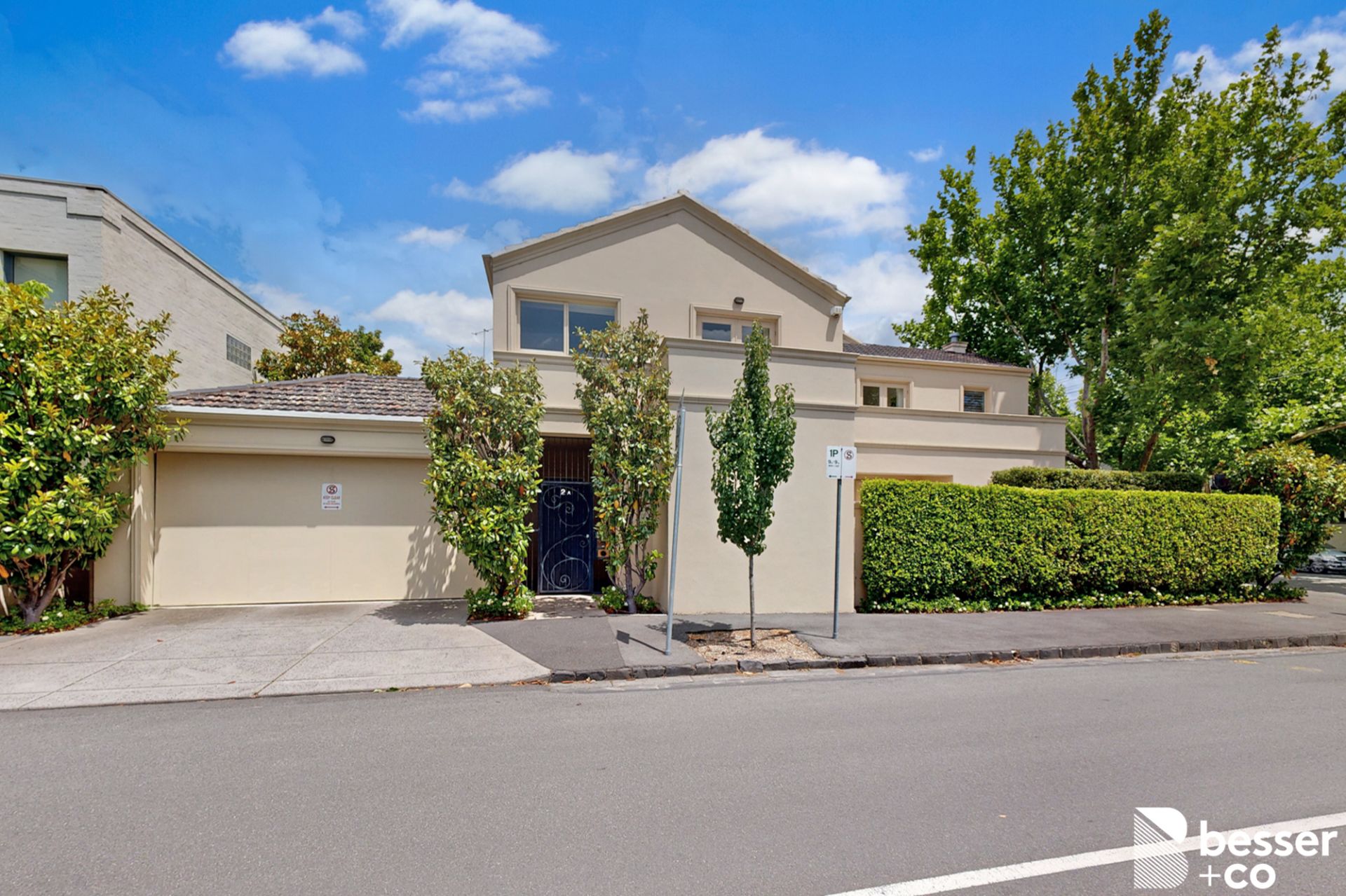 2A May Road, Toorak - Thumbnail 2