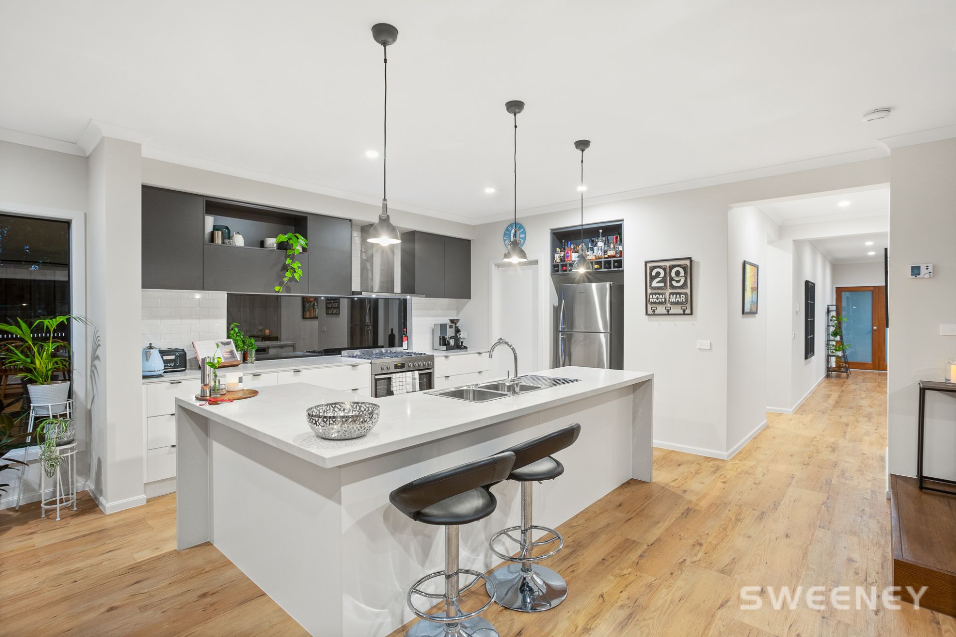 22 Lawrence Court, Altona North - Thumbnail 5