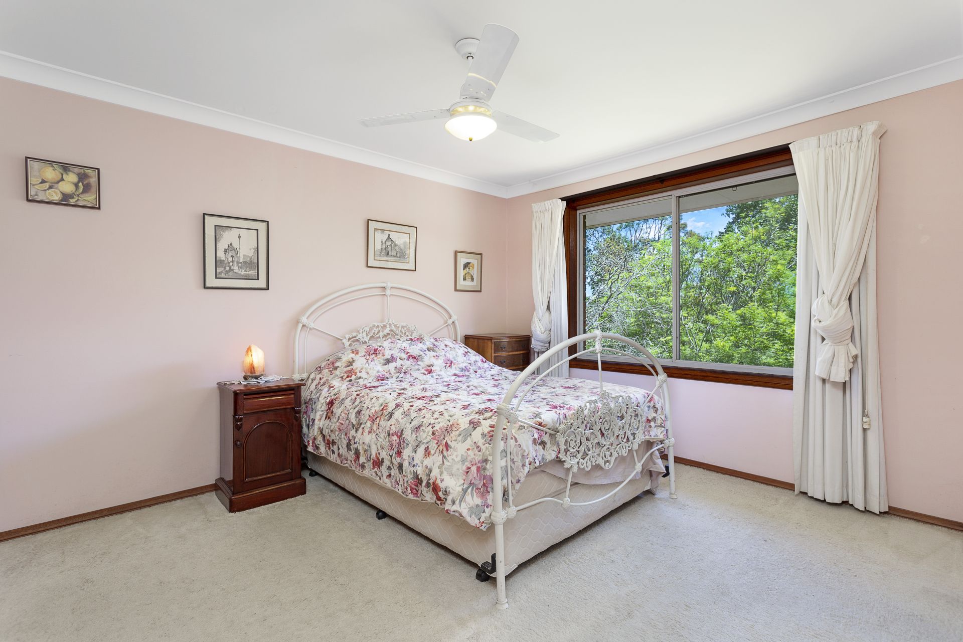 18 Calderwood Road Galston NSW, Galston - Thumbnail 4