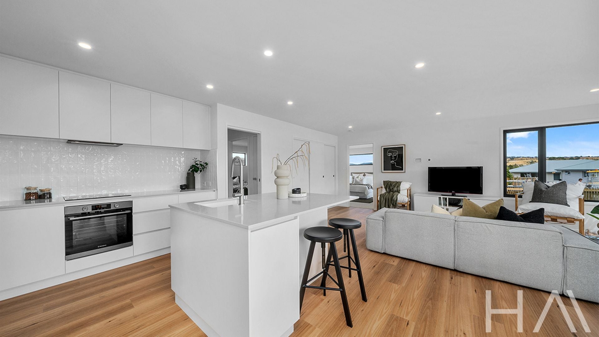 1/4 Highgrove Road Rokeby, Rokeby - Thumbnail 4