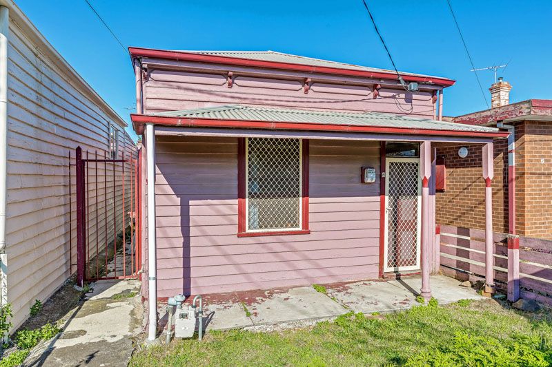 8 Gallant Street, Footscray - Thumbnail 3