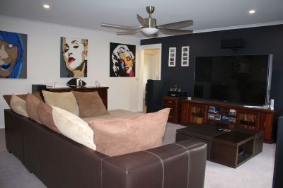 4
 
 
 
  
 
 
 2
 
 
 
  
 
 
 2
 
 
 
 
 
 
 
 98 Shearwater Boulevard, Shearwater TAS 7307, Shearwater - Thumbnail 5