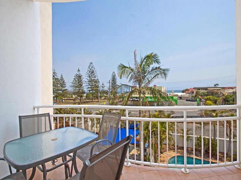 22/102 Musgrave Street KIRRA QLD, Kirra - Thumbnail 3