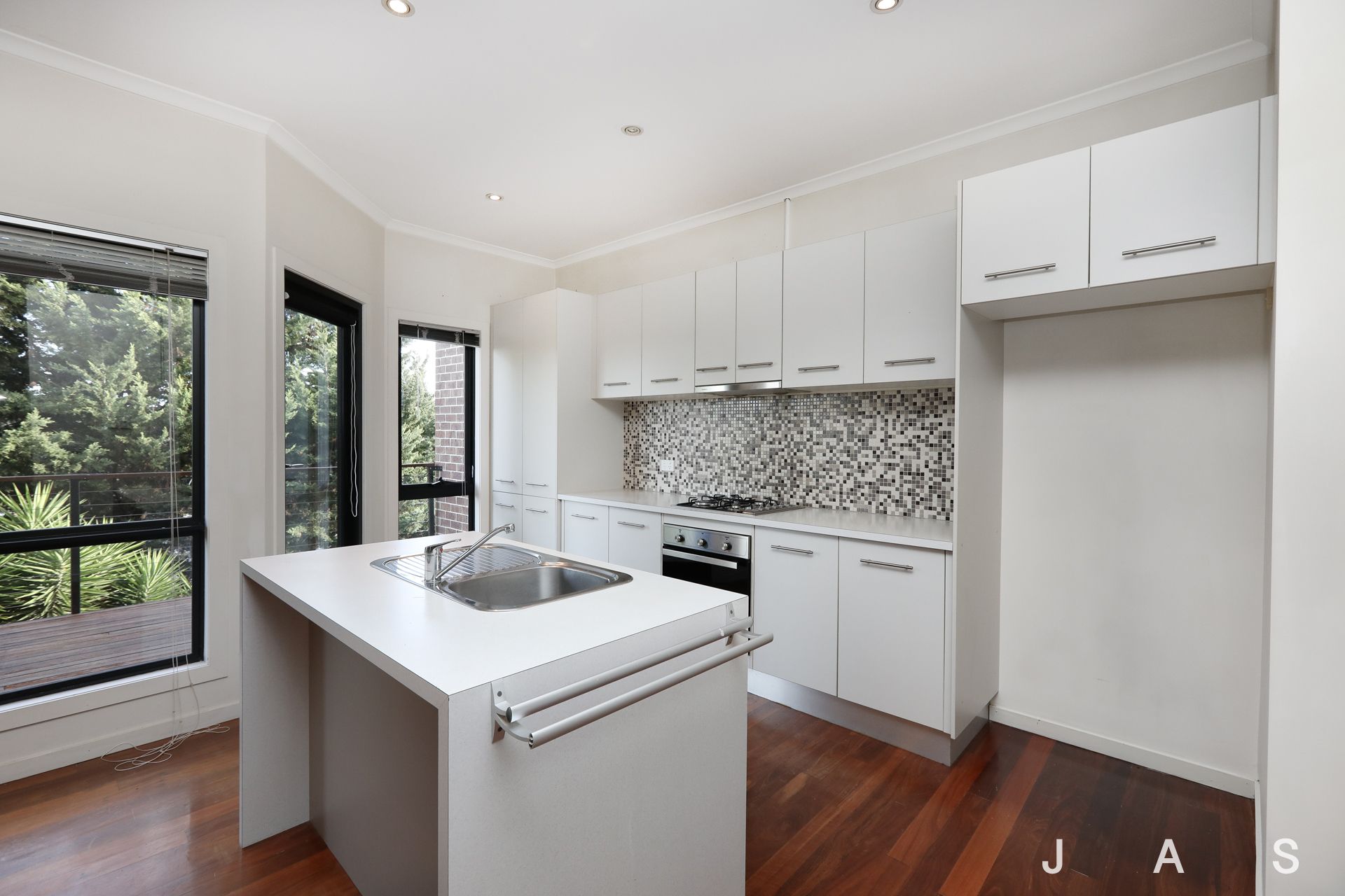 3/104 Devereaux Street Oak Park VIC, Oak Park - Thumbnail 7