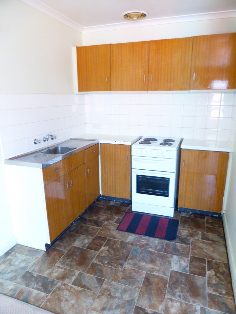 8/19 Normanby Avenue, Thornbury
