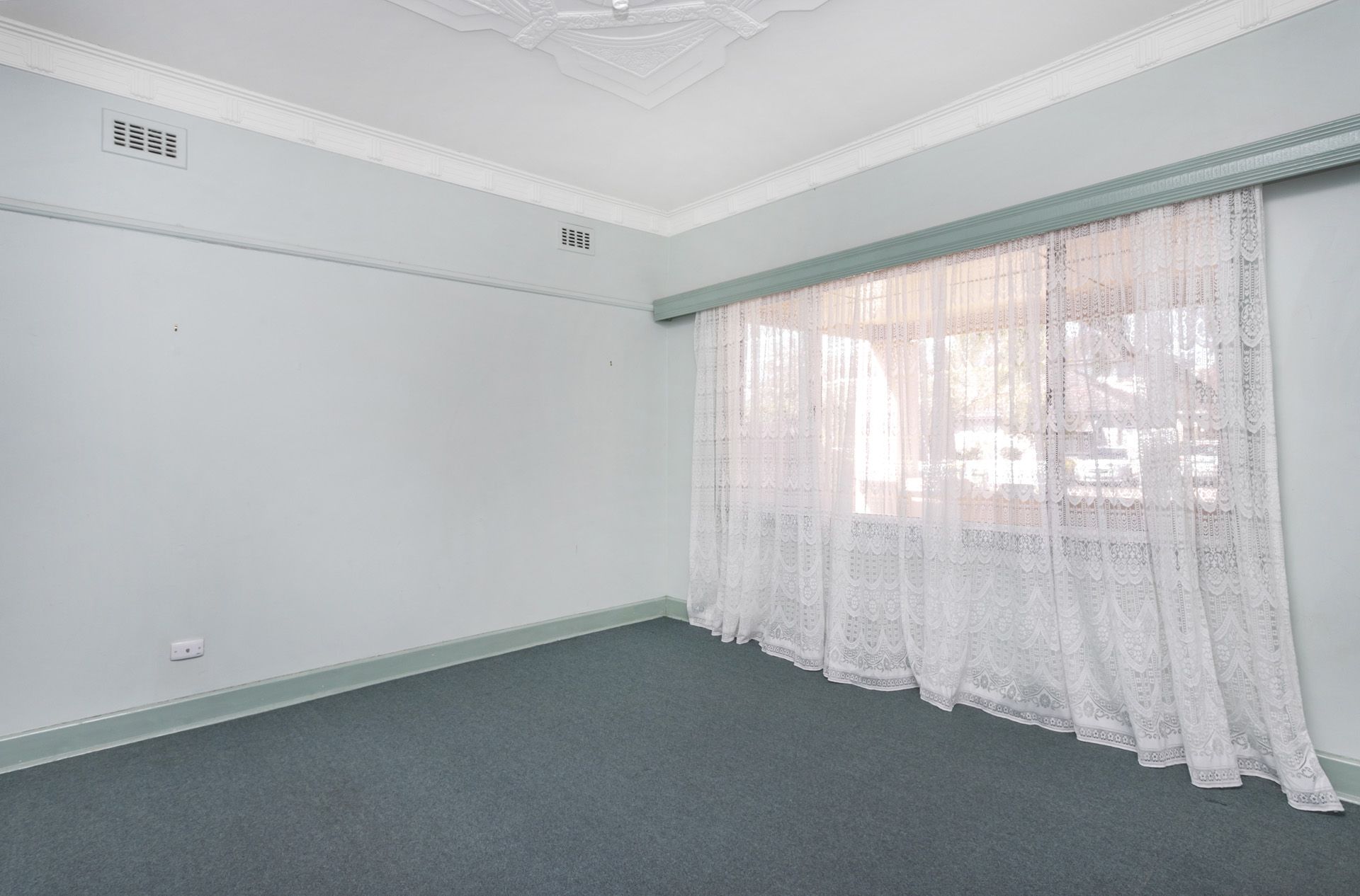 36 Austin Crescent West, Yarraville - Thumbnail 8