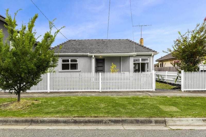 1/8 Highlands Road, Thomastown