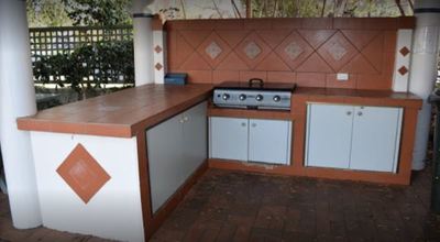 MOTEL FOR SALE - SNOWY MOUNTAINS