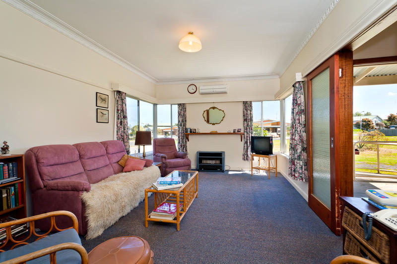 33 Murray Square, Apollo Bay, VIC, Apollo Bay - Thumbnail 2