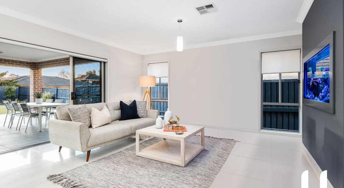 Colebee 8 Kirkwood Crescent