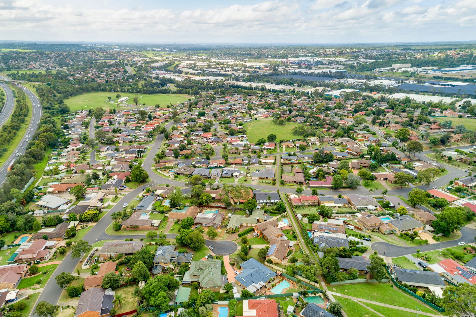 Real Estate For Sale 10 Freshwater Close Woodbine , NSW