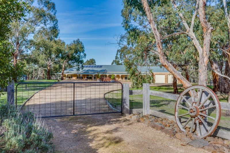 26 Hastings Road, Greendale - Thumbnail 2