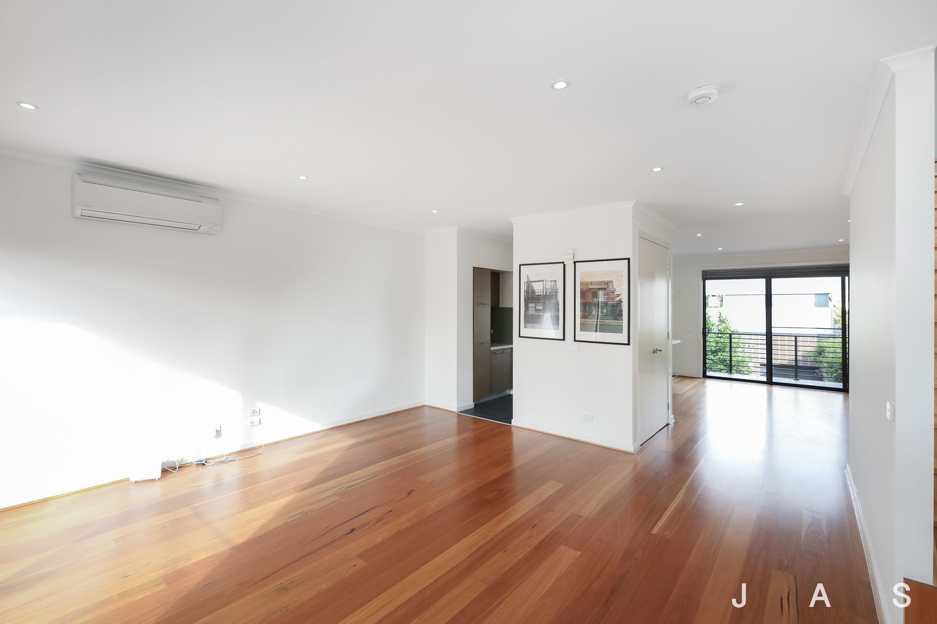 12 Hocking Street Footscray VIC, Footscray - Thumbnail 8