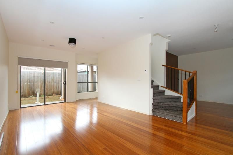 $360- $380 per week  LOOKING FOR A GREAT TENANT