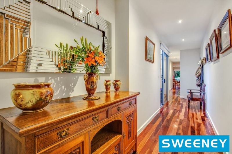 18 Edward Avenue, Altona North - Thumbnail 8