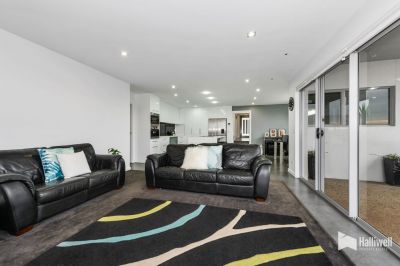 19 Young Street, East Devonport, East Devonport - Thumbnail 8
