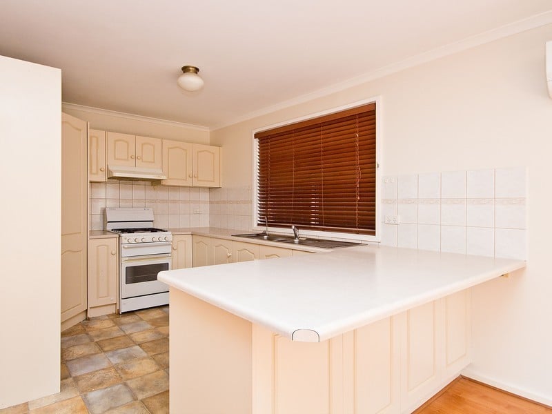 1/135 Lyons Road (Parsons Road Entrance) Dernancourt 5075