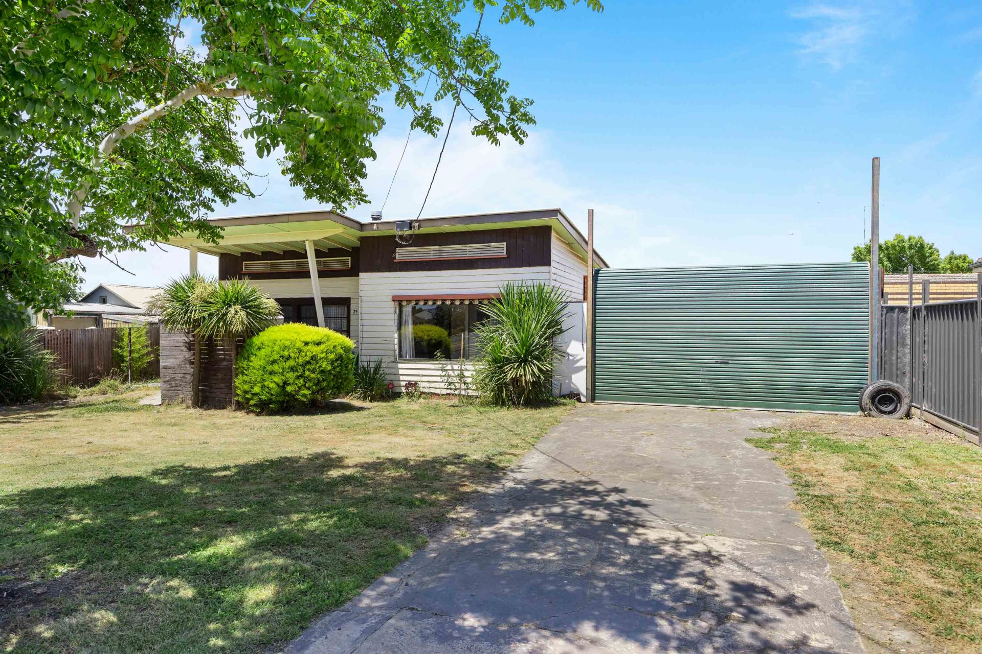 29 College Street, Wendouree Ballarat Real Estate Pty Ltd