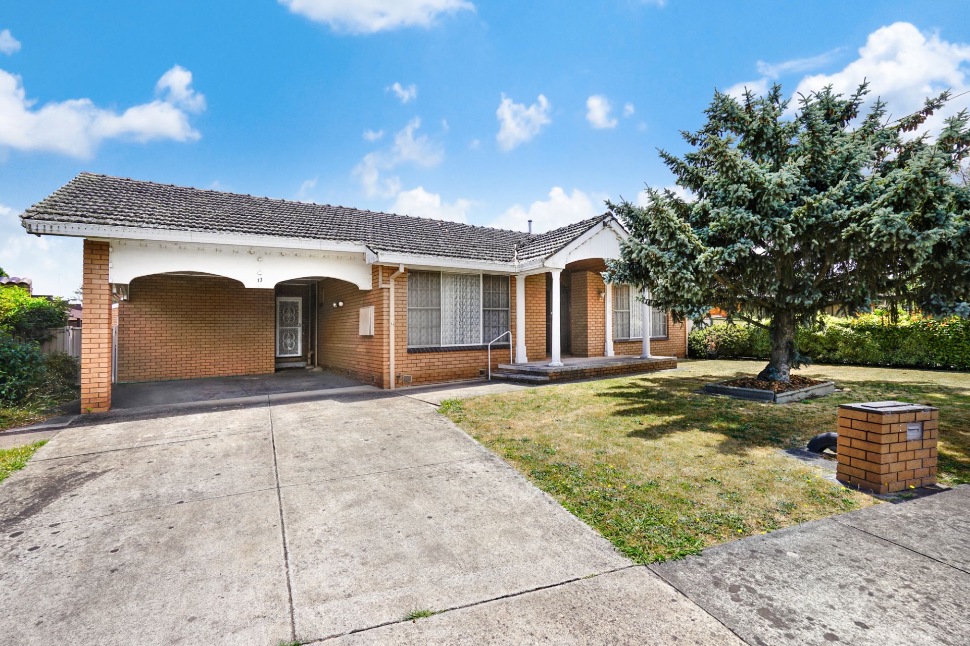 13 Browns Parade, Wendouree, Wendouree - Thumbnail 4