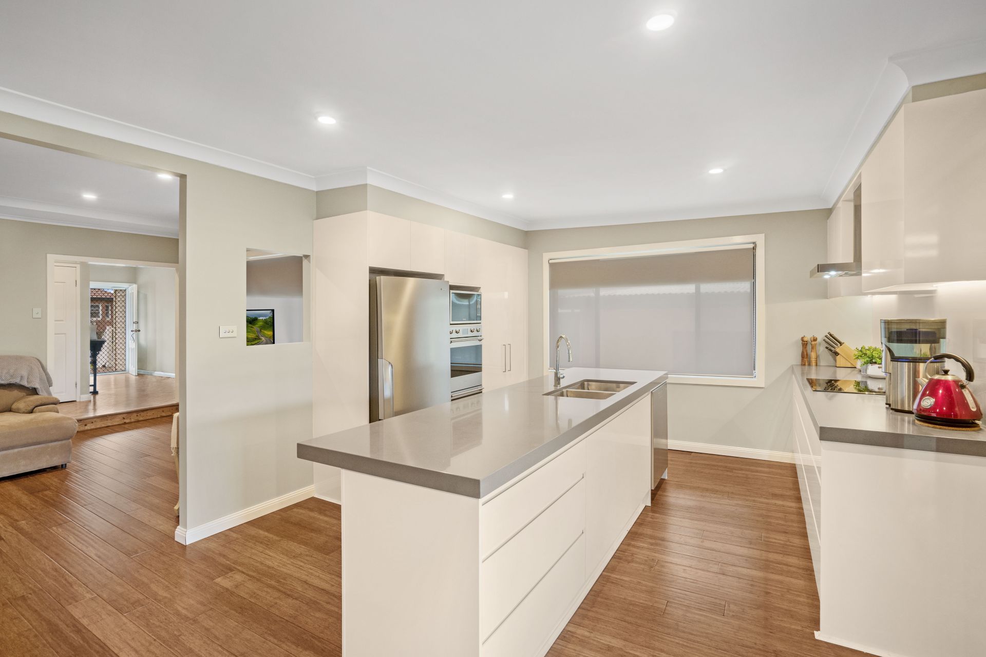 10 York Crescent Belmont North NSW, Belmont North - Thumbnail 6