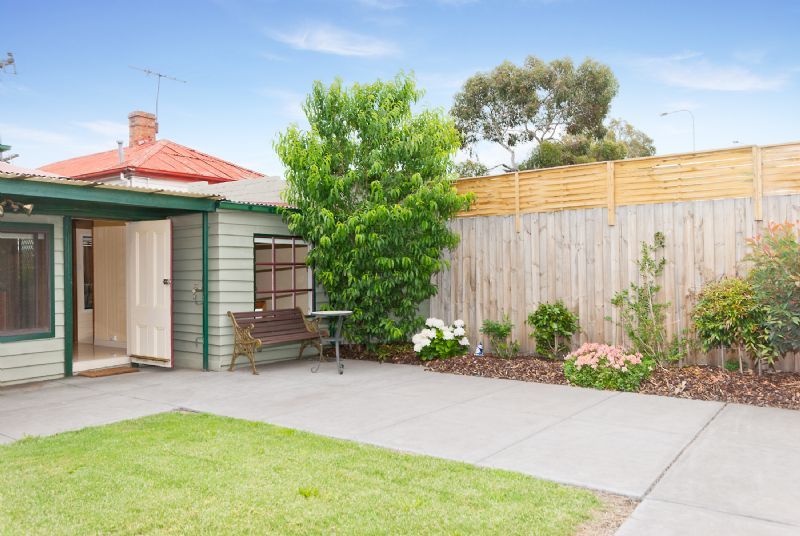 42 Errol Street, Footscray - Thumbnail 5