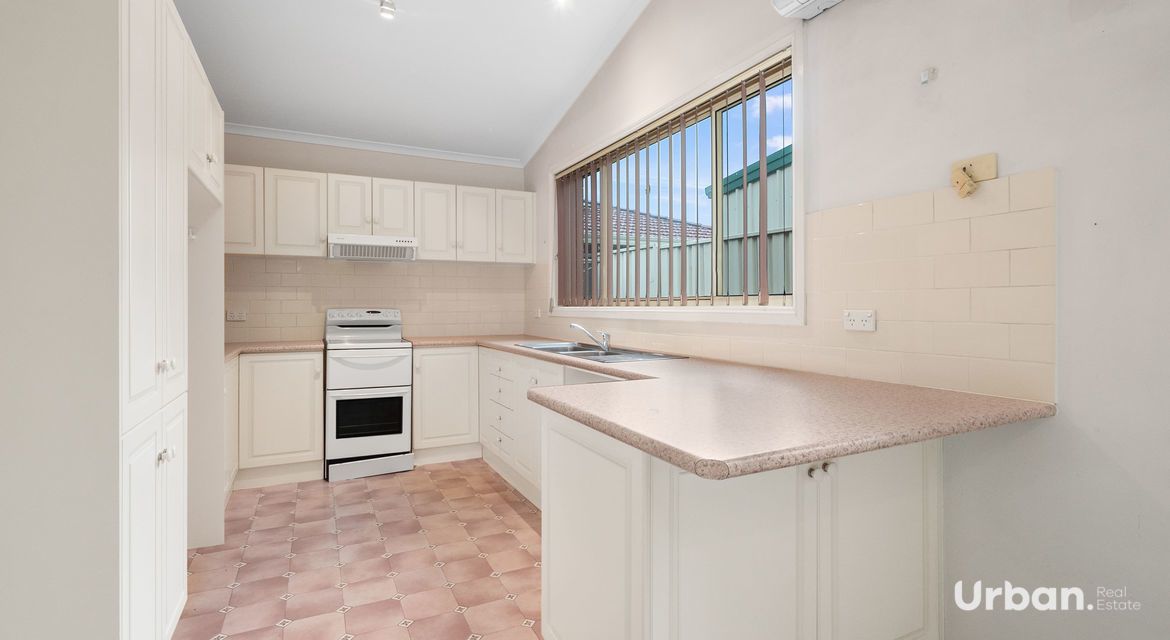 Bligh Park 2/45 Marsden Crescent