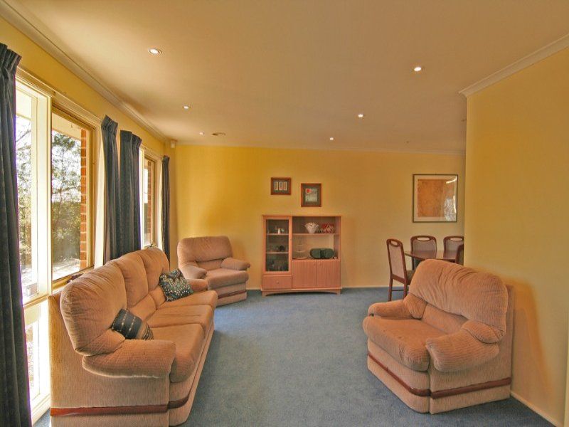 30 Luffman Crescent, Gilmore - Thumbnail 2