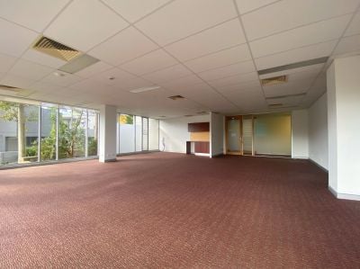 Belrose - 22/23 Narabang Way