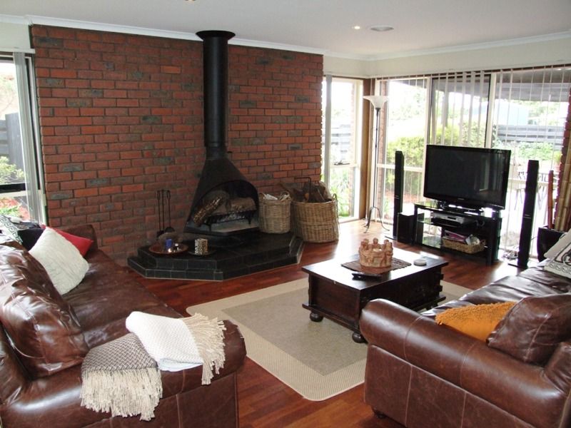 108 Underbank Blvd, Bacchus Marsh - Thumbnail 5