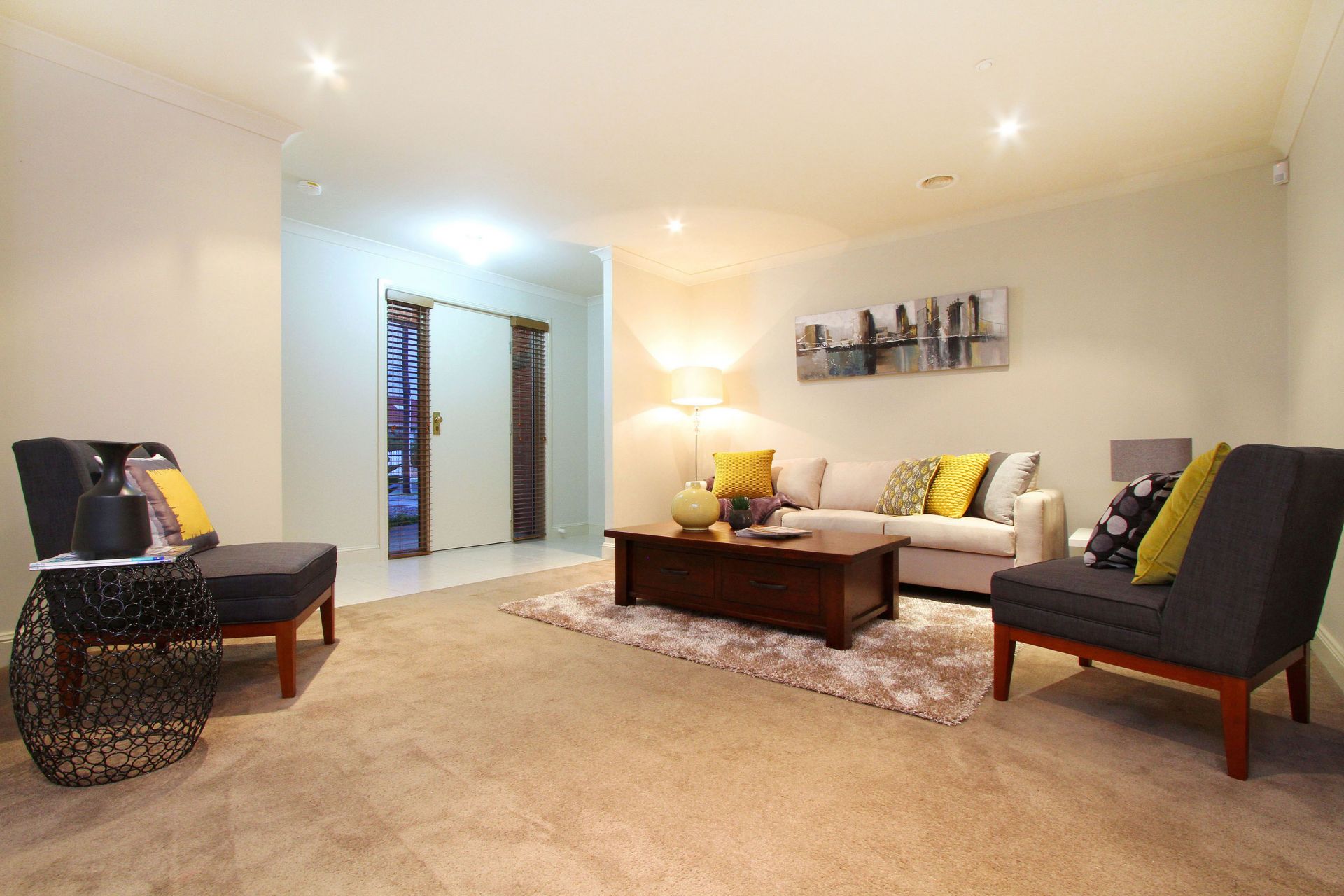 Stylish, Modern And Wonderfully Located