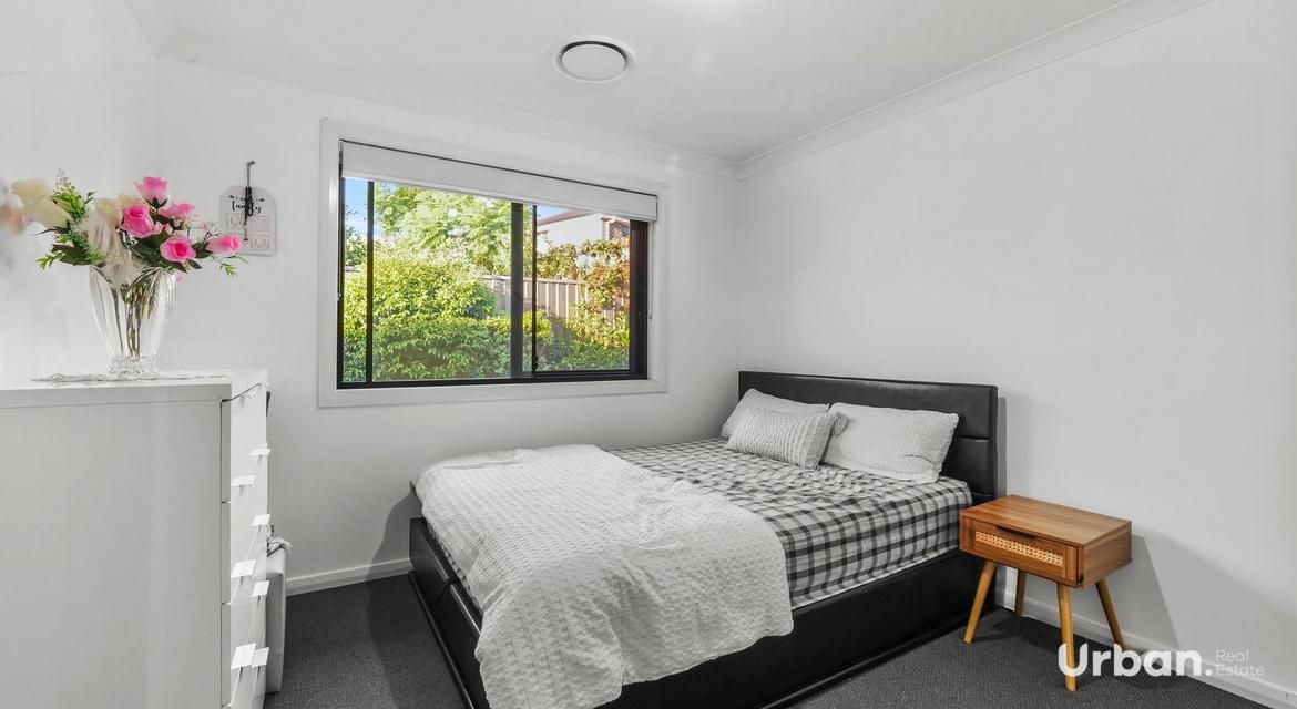 Leppington 14 Carnelian Street